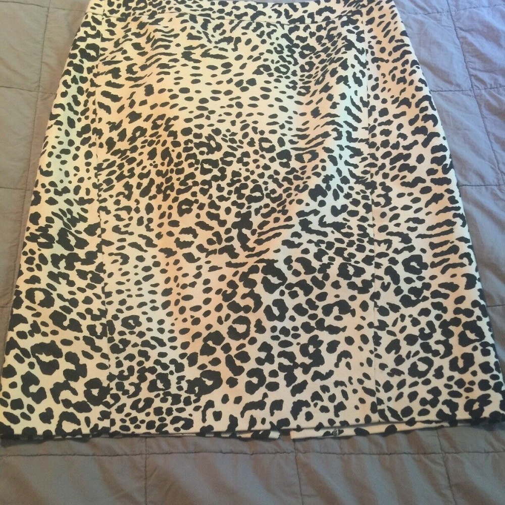 Ann Taylor Loft Pencil Tan Black Animal Print Skir